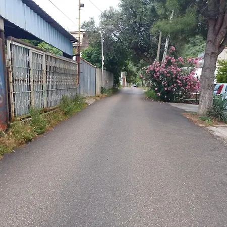Hoteleri Sherifaj 홈스테이 Vlorë